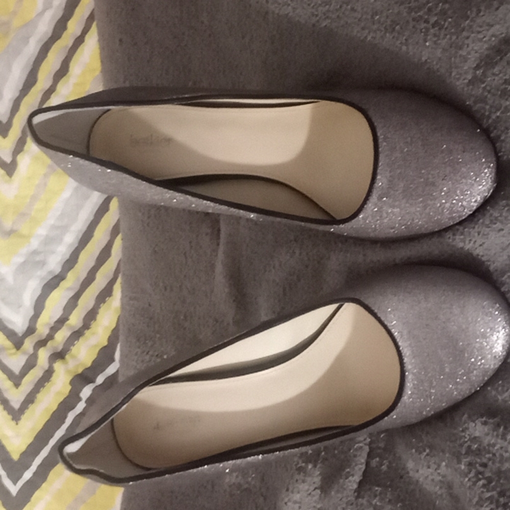 Metallic Block Heel Botkier Size 10. - image 1